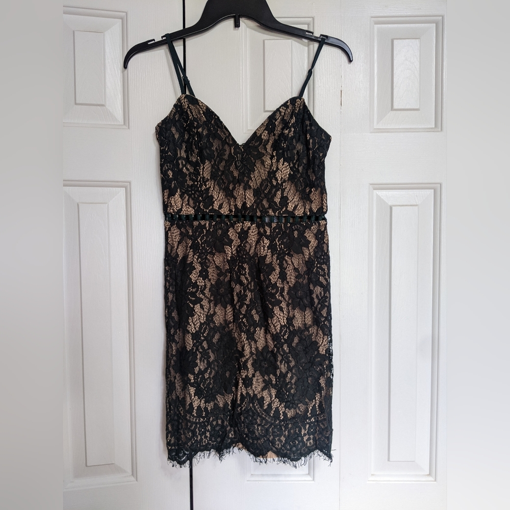 Hunter green lace dress